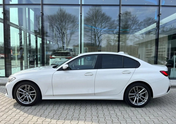 BMW Seria 3 cena 108900 przebieg: 118795, rok produkcji 2019 z Leżajsk małe 596